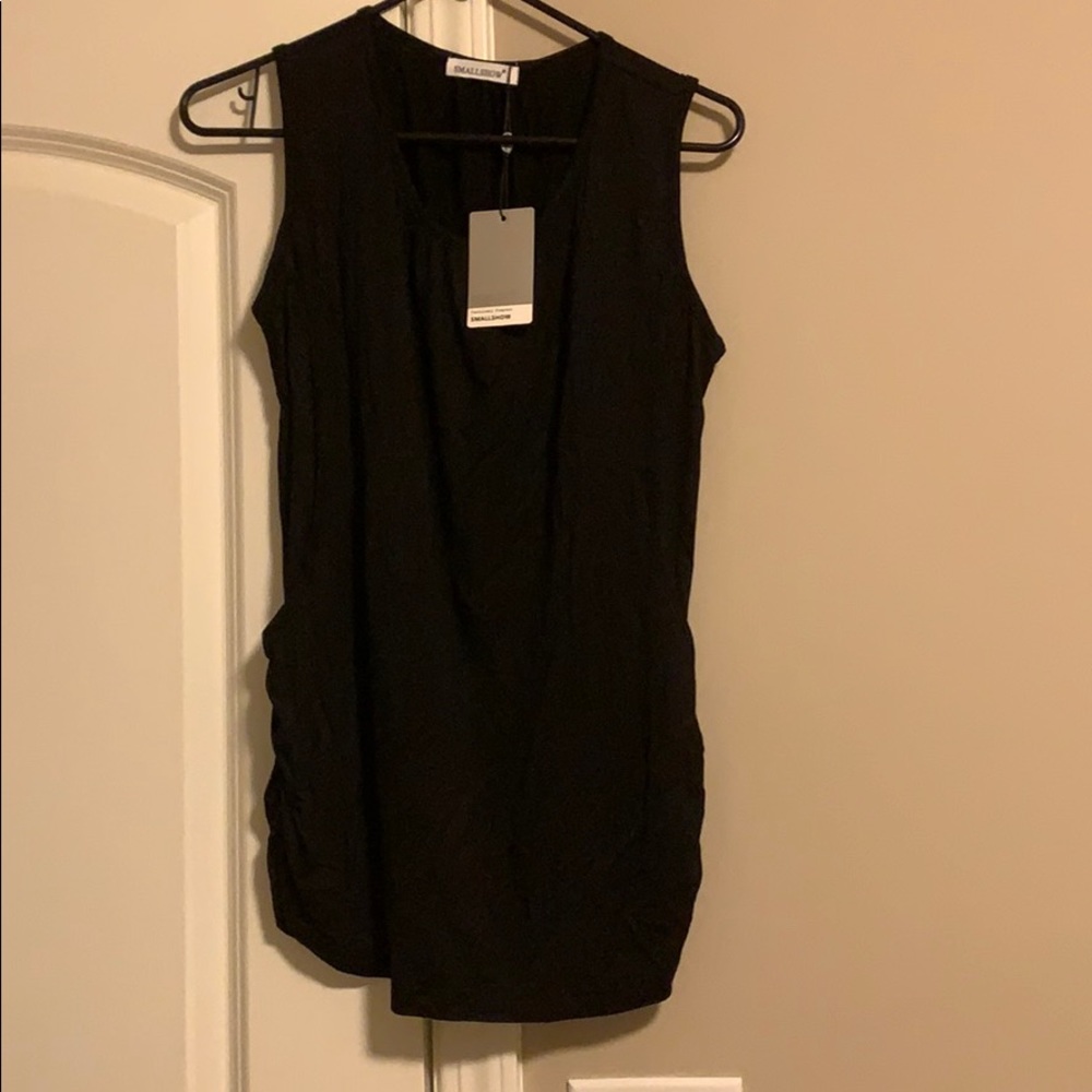 Maternity and Nursing top with nursing pocket
